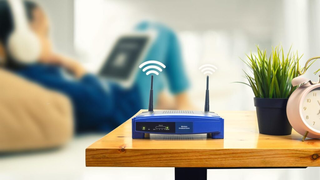 The Difference Between Your Modem and Router Explained