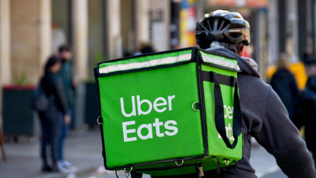 Uber Eats Is Giving You a Taste of AI With These New App Features gettyimages-1387868938