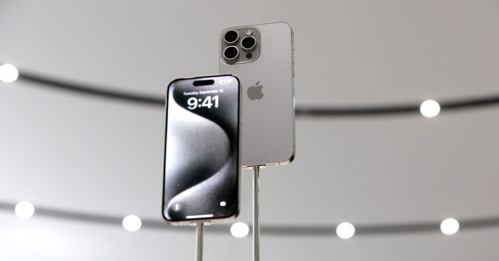 Gear News of the Week: iPhone 17 May Be a Month Away, and Sonos to Raise Prices