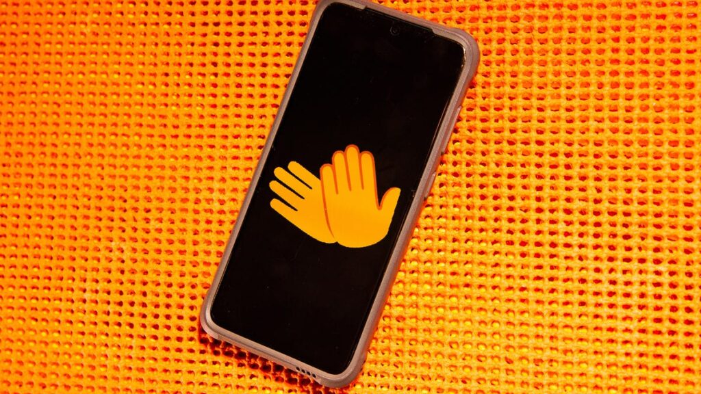 Google Will Now Blur Nude Photos in Your Messages. Here's How to Turn It On (or Off)