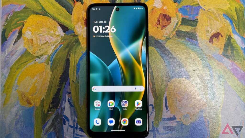 Grab the Moto G 2025 for just $175 while you can