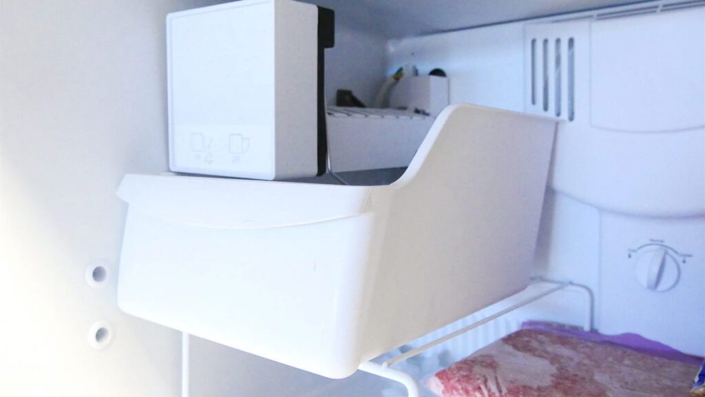 how-to-fix-ice-maker.jpg