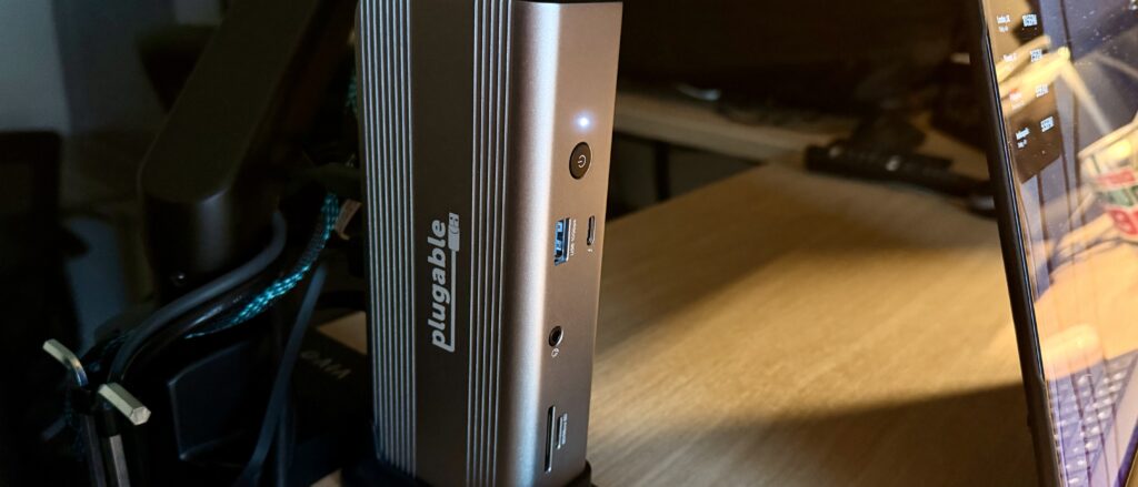 Plugable Thunderbolt 5 docking station review Plugable