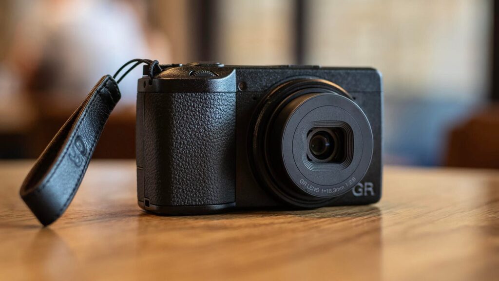 Ricoh GR IV