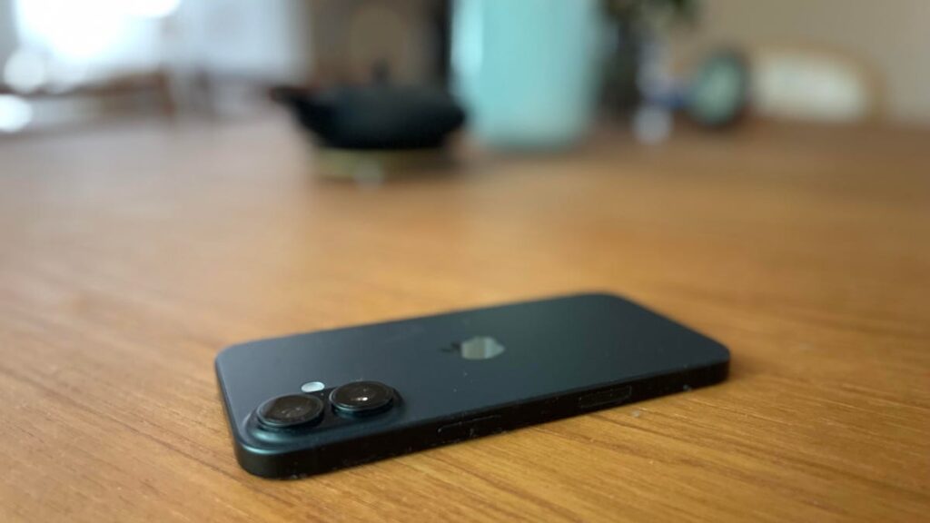 Should Your Phone Be Face Up or Face Down on the Table? There’s a Clear Answer Should Your Phone Be Face Up or Face Down on the Table? There's a Clear Answer