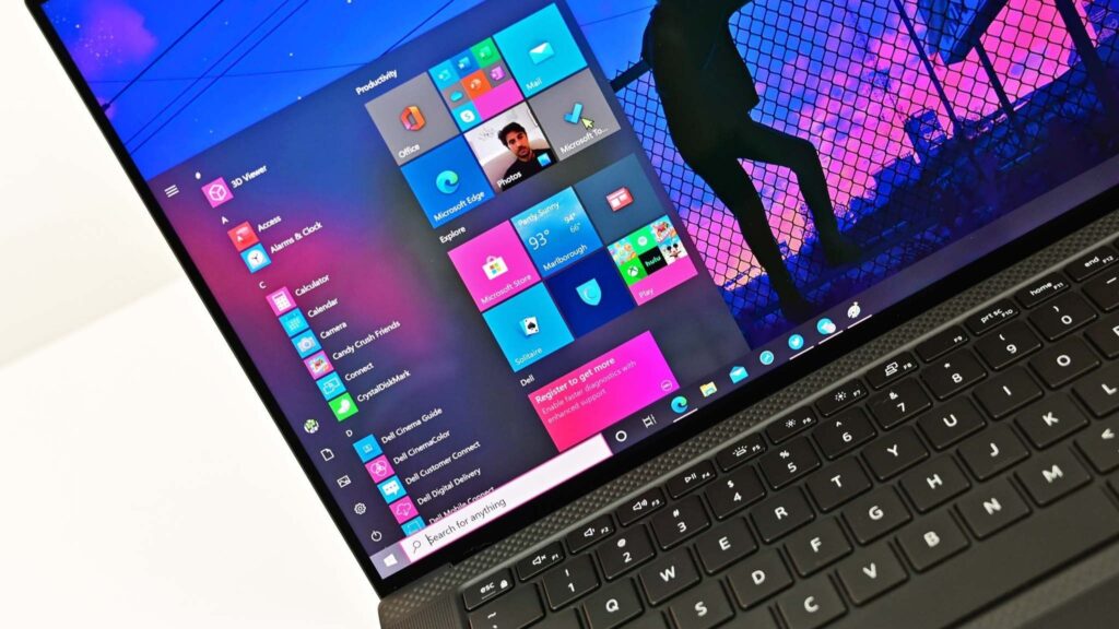 Windows Central Podcast: 10 years of Windows 10