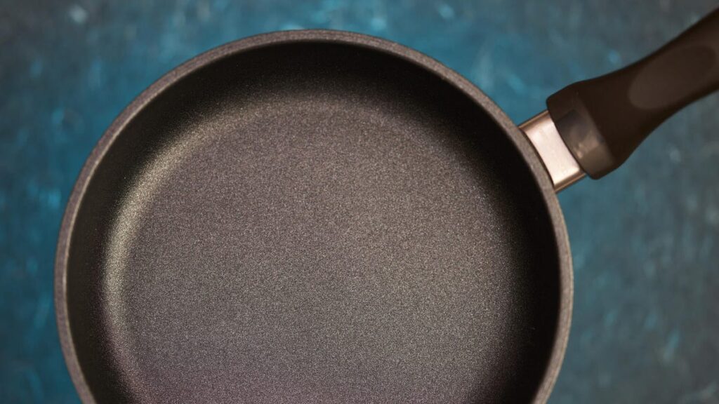 5 Worst Foods to Cook Using Teflon, According to an Instructor of Health-Centered Cooking