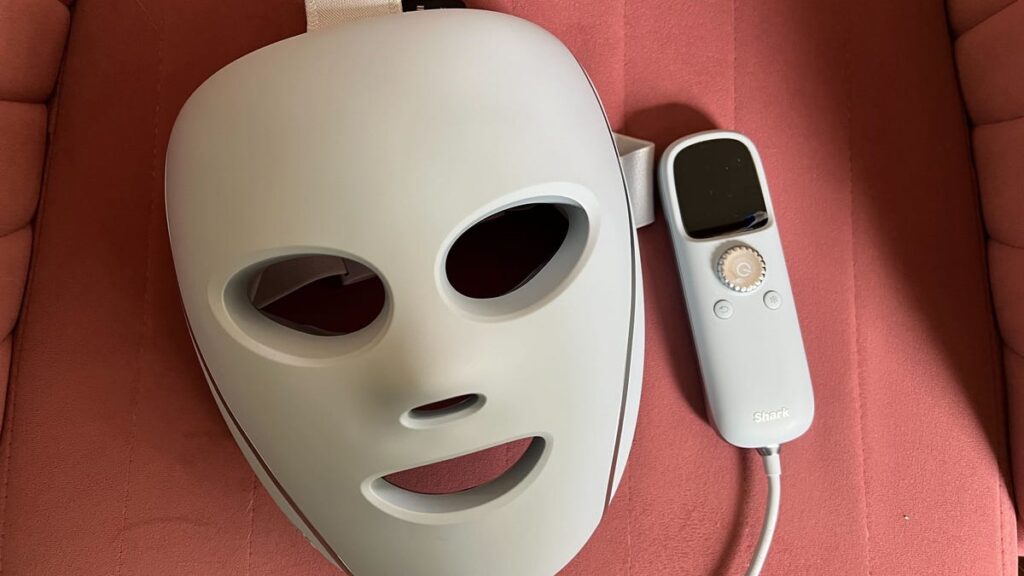 Best LED Masks of 2025 Cleared by the FDA