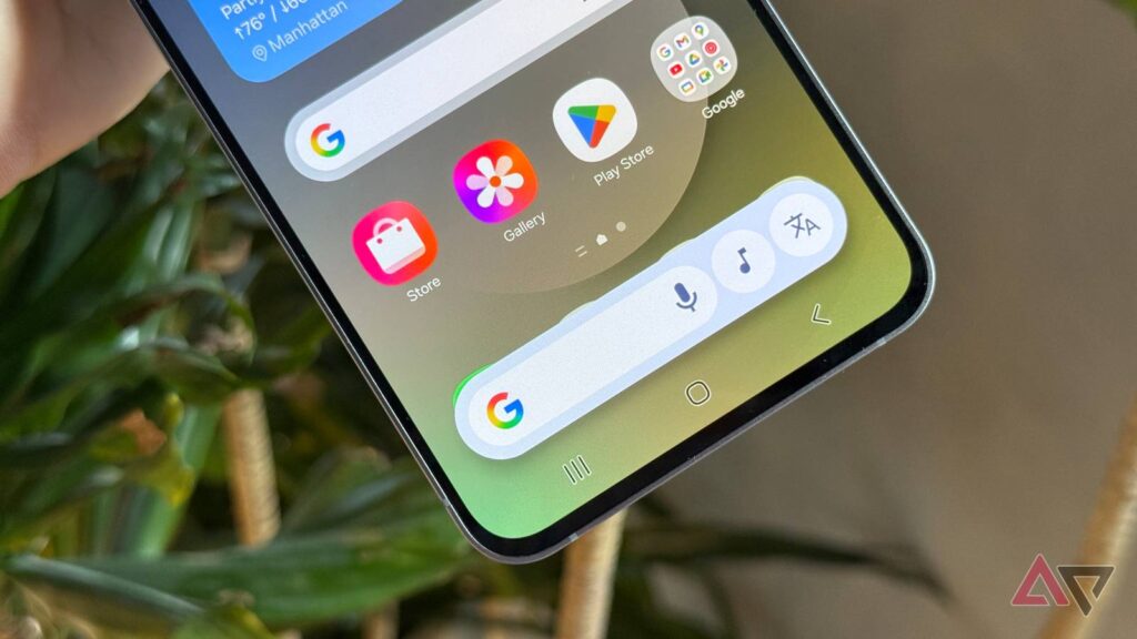 Circle to Search gains live translation support Circle to Search gains live translation support