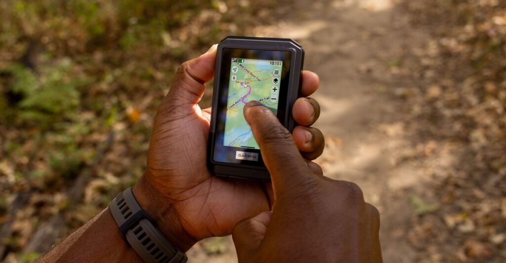 Garmin’s eTrex Touch navigator can go almost a month without charging