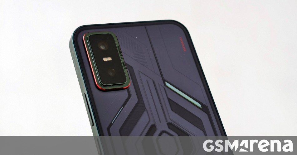 Infinix GT 30 hands-on: a gamer-centric smartphone with customizable GT Shoulder Triggers Infinix GT 30 hands-on: a gamer-centric smartphone with customizable GT Shoulder Triggers