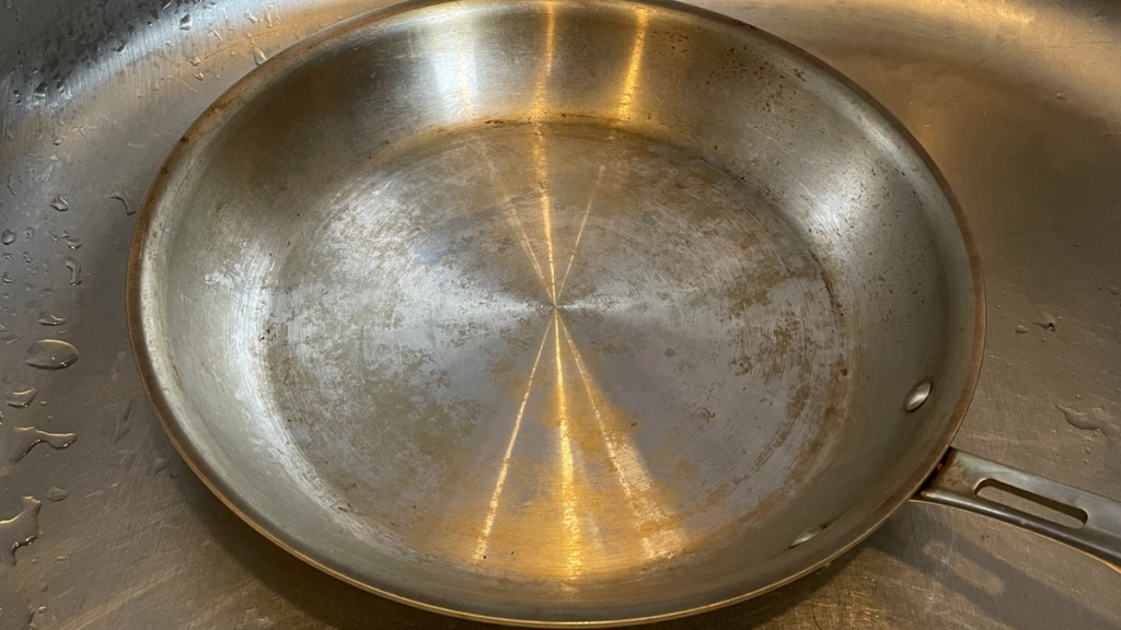 skillet with stains