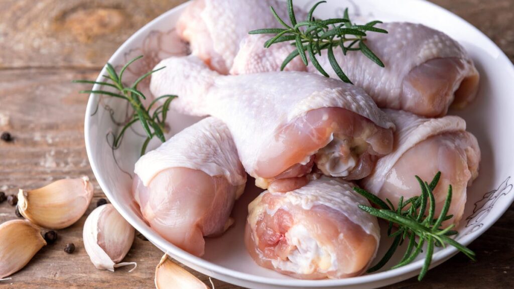 This Is How Long You Can Keep Chicken in the Fridge