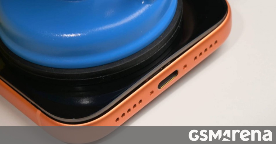 iFixit takes the iPhone 17 Pro apart: the new design presents new challenges for repairs iFixit takes the iPhone 17 Pro apart: the new design presents new challenges for repairs