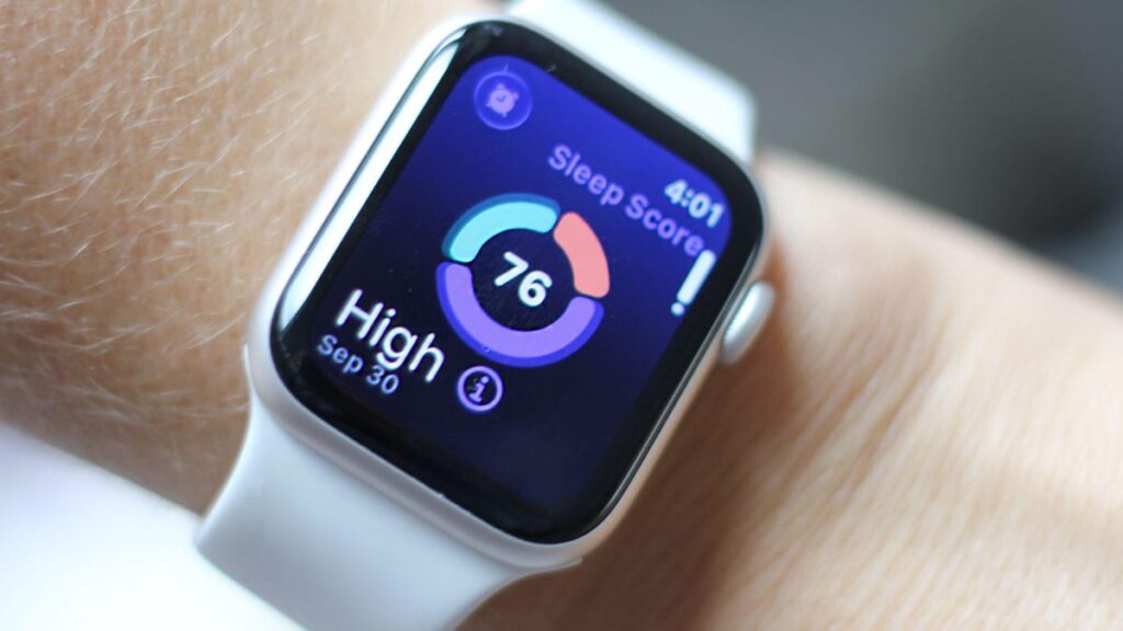 9 Hidden Apple Watch Health Features You Can Use to Maximize Your Well-Being