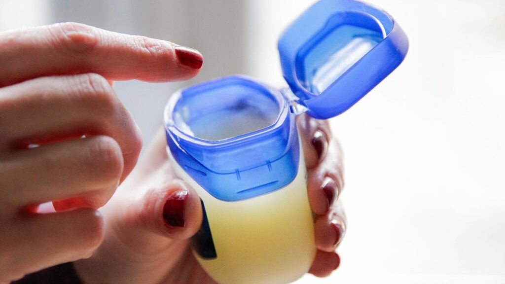 Avoid Dry Cracked Skin This Winter With This K-Beauty Hack