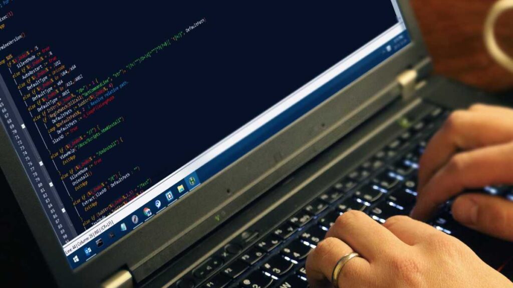 I customize Windows 11 in seconds with vibe-coded AI scripts. Here’s how Typing up an AutoHotkey script on a Windows laptop