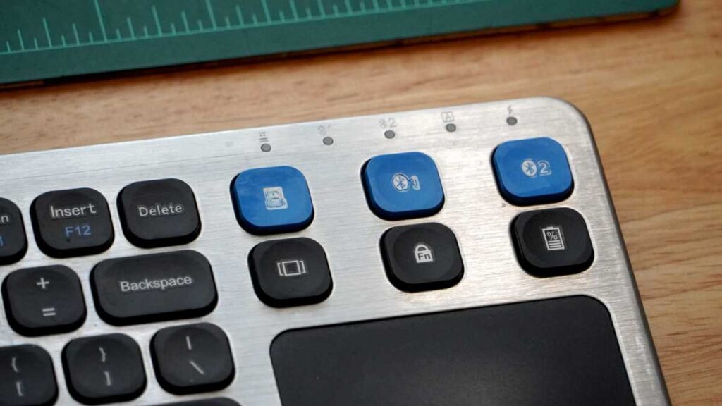 I hate typing with a TV remote. That’s why I love this nifty $36 gadget Arteck media keyboard wireless buttons