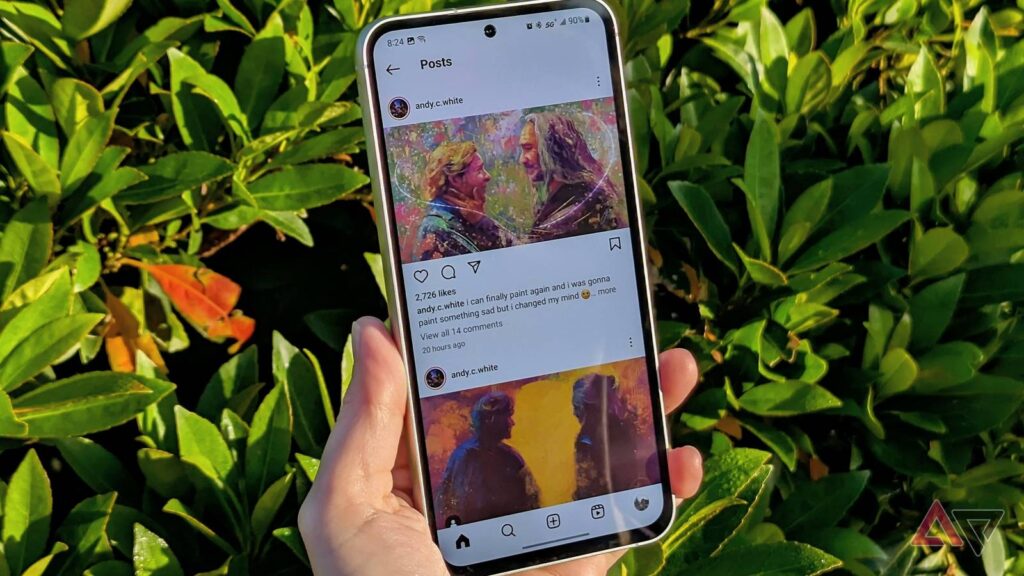 Instagram CEO wants to let you know that the app doesn’t eavesdrop on your conversations Instagram CEO wants to let you know that the app doesn't eavesdrop on your conversations