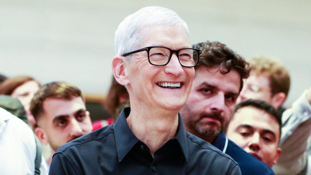 Will Tim Cook Step Down? Apple CEO’s Impending 65th Birthday Sparks Succession Talk tim-cook-gettyimages-2235741168