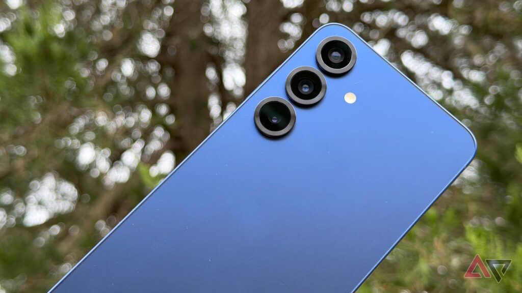 Samsung's Galaxy S26 lineup feels like a missed opportunity waiting to happen