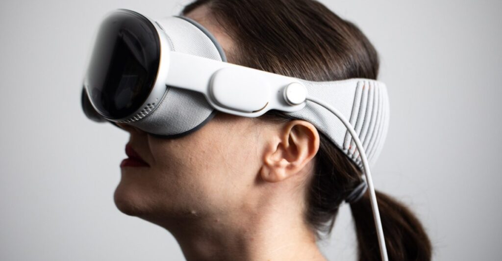 The Vision Pro is getting its first live ‘immersive’ sports The Vision Pro is getting its first live ‘immersive’ sports